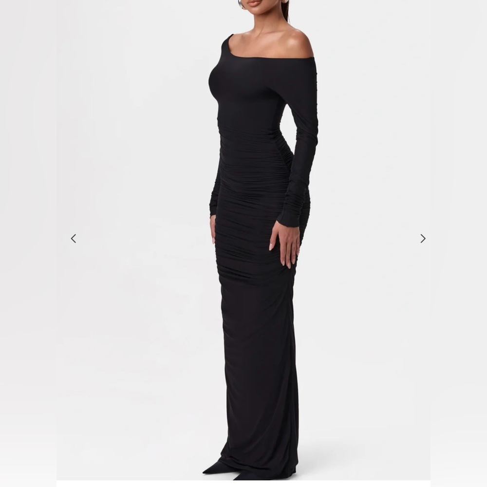 Naked wardrobe dress